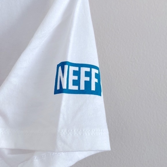 NWOT Neff Disney jasmine T-shirt - Picture 3 of 5